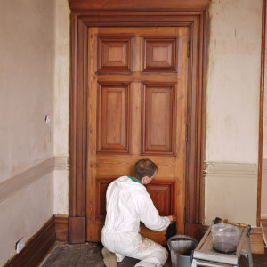 Door Painting in Dubai